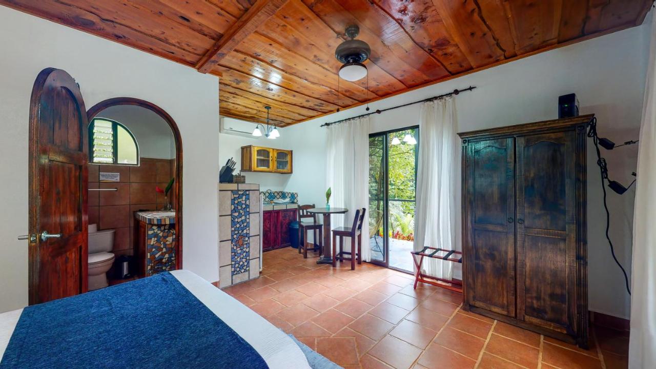 The Scarlet Villas Ojochal Extérieur photo