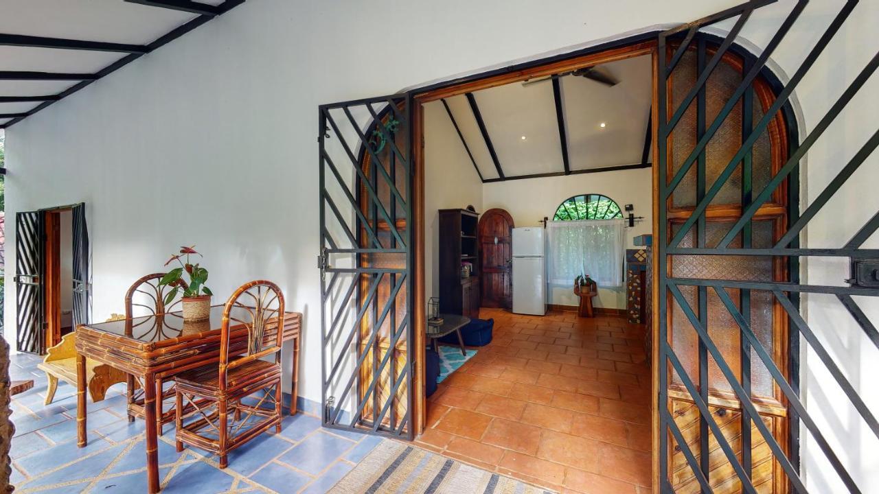 The Scarlet Villas Ojochal Extérieur photo